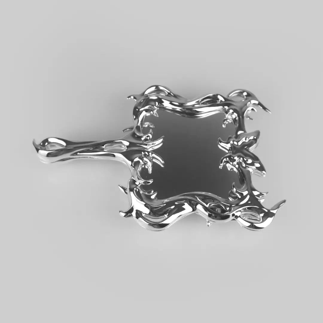 مرآة الفراشة