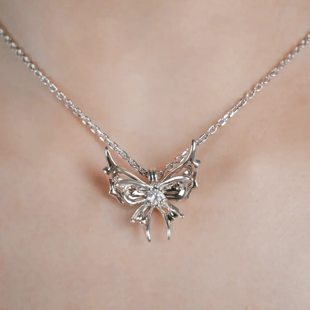 CHRYSALiD BUTTERFLY NECKLACE
