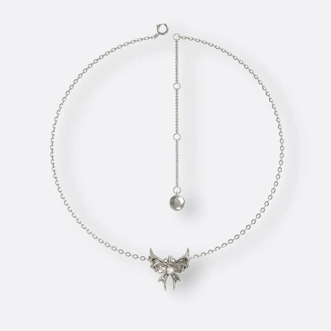 CHRYSALiD BUTTERFLY NECKLACE
