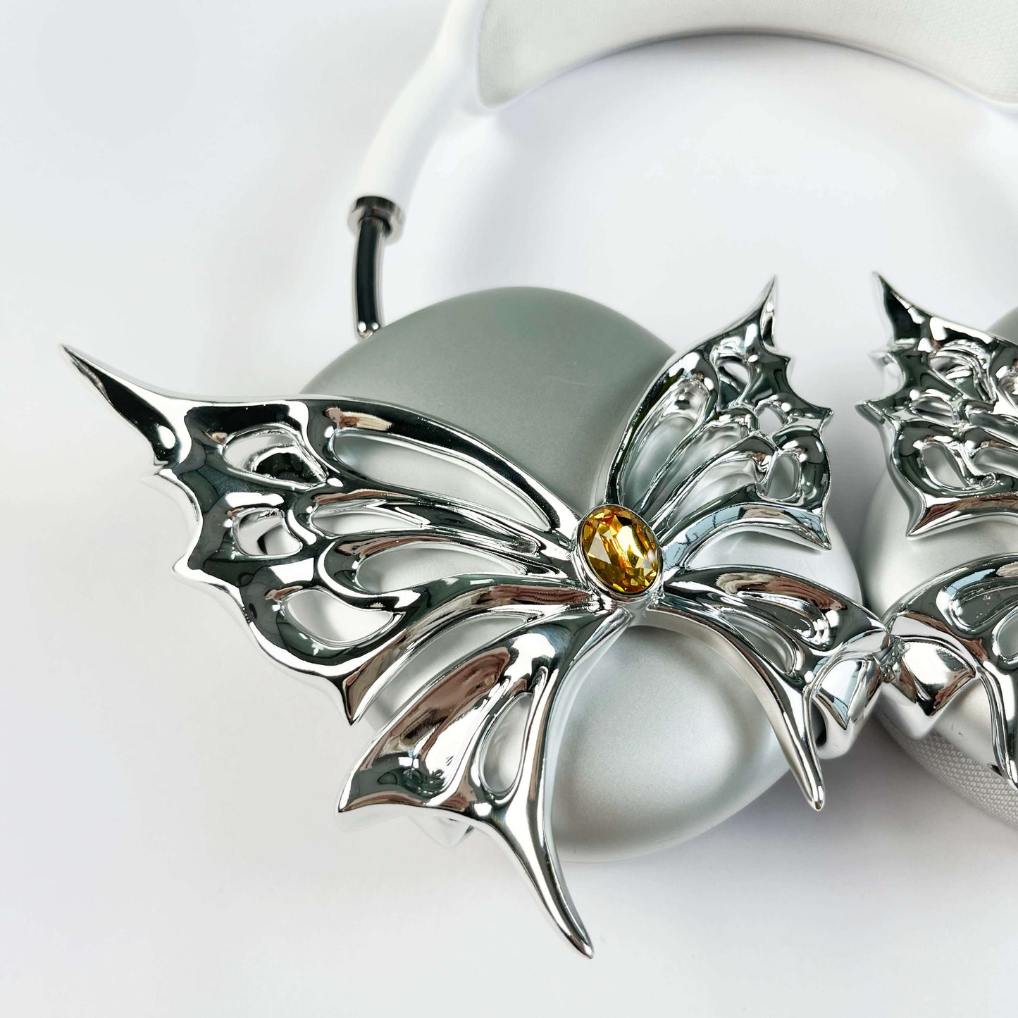 أغطية GEM DOUBLE BUTTERFLY AirPods Max