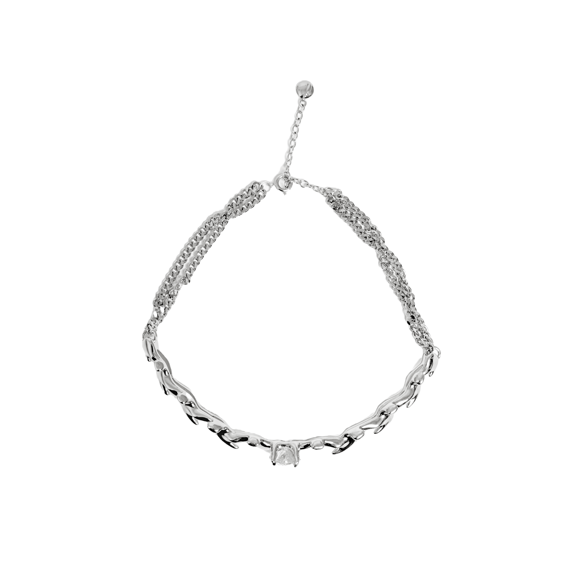 A spine-inspired choker with bold, sculptural curves. The SPiNE BONE COLLAR blends gothic edge with modern elegance, perfect for those who love luxury, unconventional jewelry.