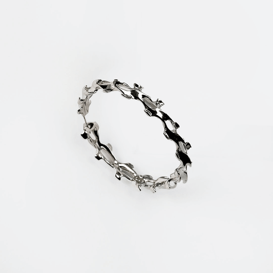 SPiNE HOOP EARRiNGS L