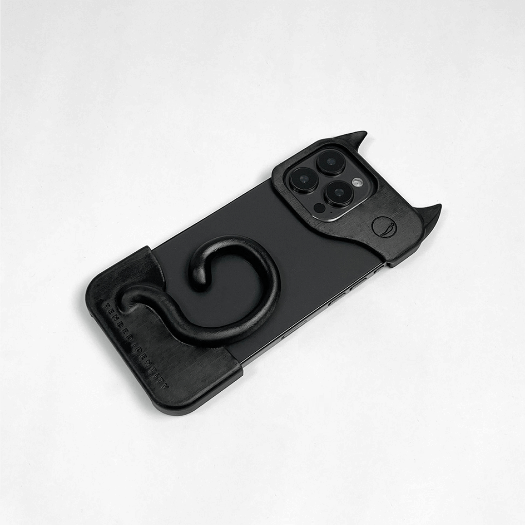 CAT iPHONE CASE